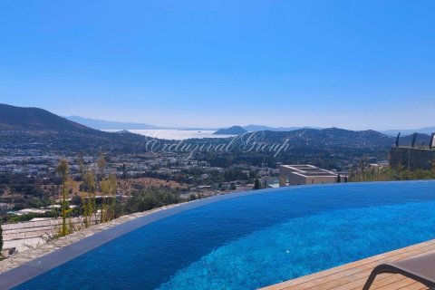 4+1 Villa  i Bodrum, Mugla, Turkiet Nr. 237935 - 2