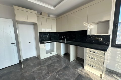 2+1 Leilighet i Mahmutlar, Antalya, Tyrkia Nr. 238598 - 5