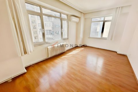 Продажа квартиры  в Бейоглу, Стамбуле, Турция 3+1, 130м2, №238552 – фото 13