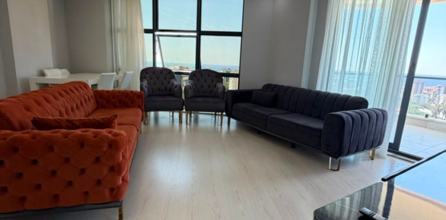 2+1 Lägenhet i Mahmutlar, Antalya, Turkiet Nr. 238733