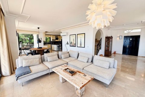 3+1 Villa  i Kestel, Antalya, Tyrkiet Nr. 238260 - 3