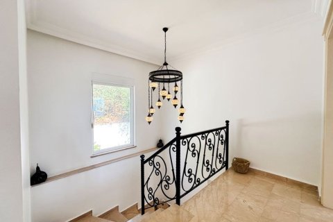 3+1 Villa  i Kestel, Antalya, Tyrkiet Nr. 238260 - 22