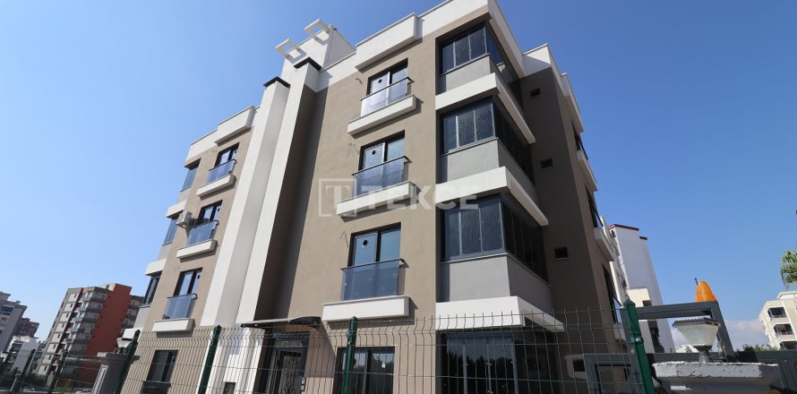 2+1 Lägenhet  i Mersin, Turkiet Nr. 238196