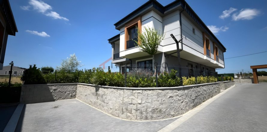 4+1 Villa i Silivri, Istanbul, Tyrkiet Nr. 238796
