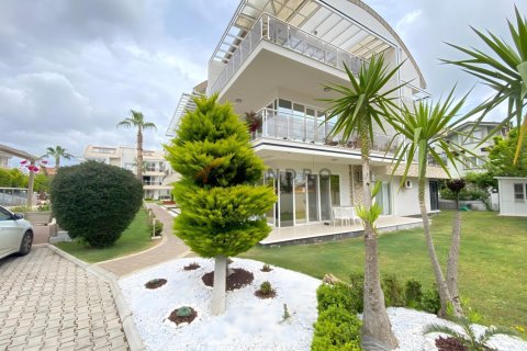 Apartment for sale  in Serik, Antalya, Turkey, 4 bedrooms, 215m2, No. 238144 – photo 2