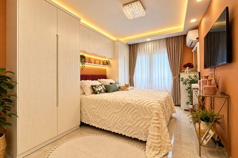 2+1 Wohnung  in Kestel, Antalya, Türkei Nr. 238352 - 2