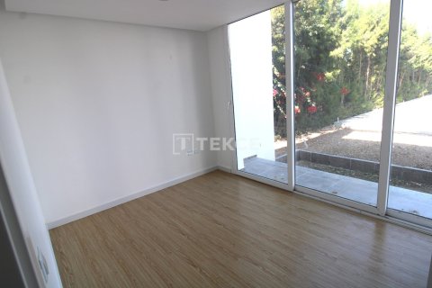 Apartment for sale  in Girne, Northern Cyprus, 1 bedroom, 93m2, No. 238364 – photo 17