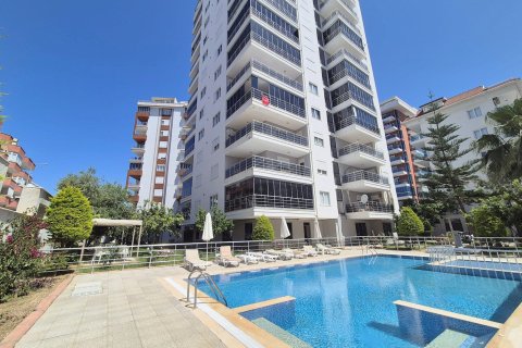 2+0 Leilighet  i Mahmutlar, Antalya, Tyrkia Nr. 238584