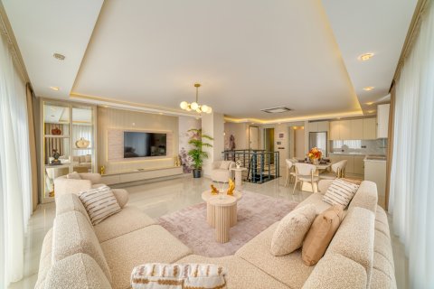 4+1 Lägenhet i Mahmutlar, Antalya, Turkiet Nr. 238360 - 1