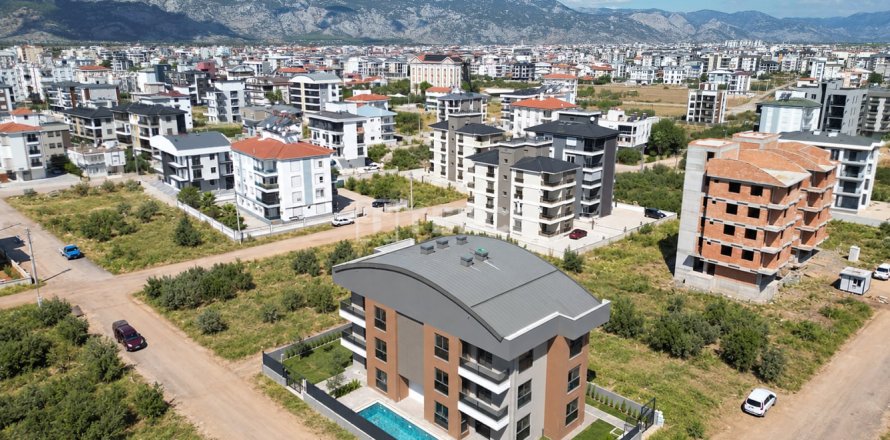 12+5 Villa  i Dosemealti, Antalya, Tyrkiet Nr. 238335
