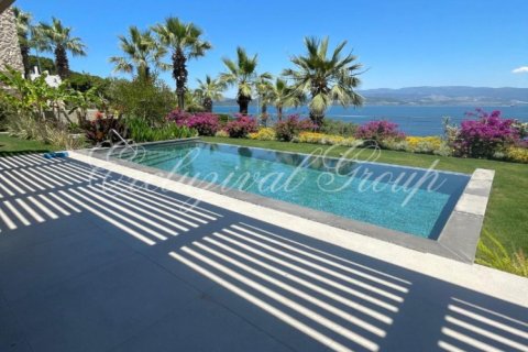5+1 Villa  in Bodrum, Mugla, Türkei Nr. 238230 - 6