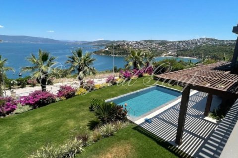 5+1 Villa  in Bodrum, Mugla, Türkei Nr. 238230 - 5