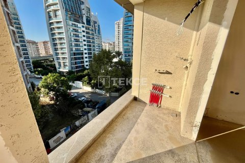 3+2 Wohnung  in Istanbul, Türkei Nr. 238725 - 12