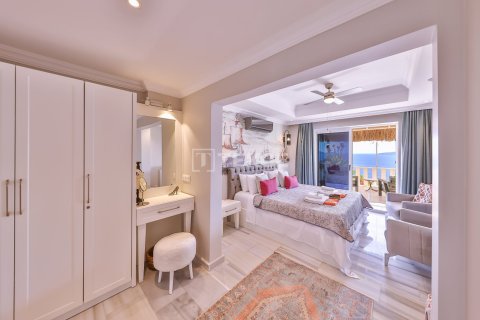 Villa for sale in Kas, Antalya, Turkey, 5 bedrooms, 625m2, No. 238737 – photo 10