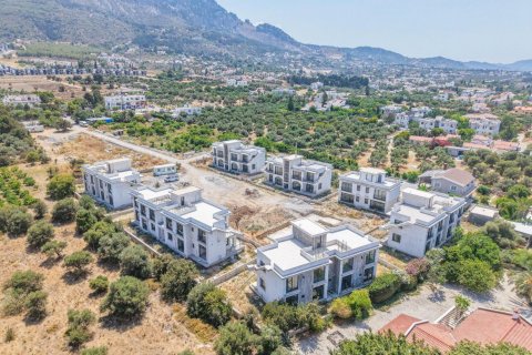 2+1 Leilighet  i Lapta, Girne,  Nr. 214098 - 17