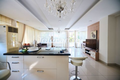 4+2 Villa  i Kemer, Antalya, Tyrkiet Nr. 238815 - 12