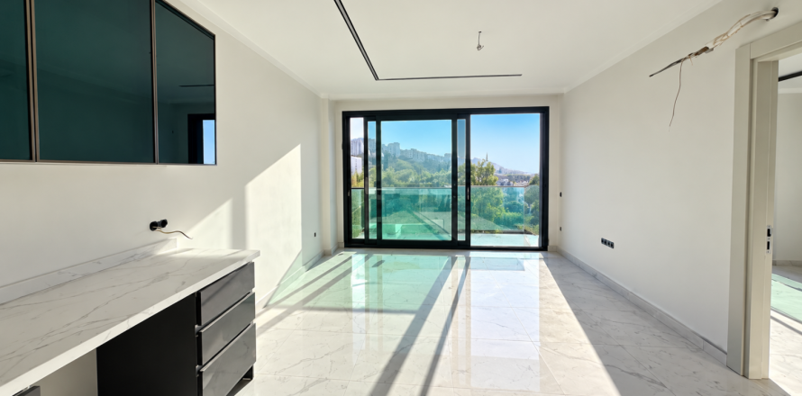 Daire 1+1 Alanya, Antalya, Türkiye №238139