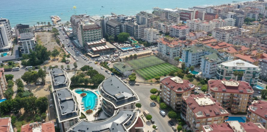 2+1 Lägenhet  i Oba, Antalya, Turkiet Nr. 238179