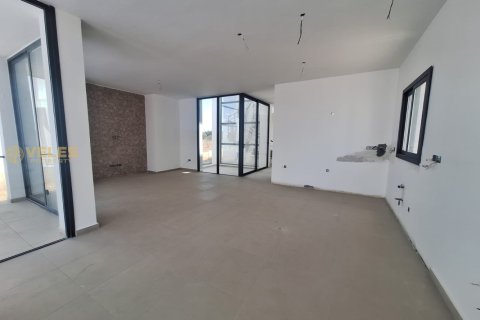 3+1 Villa in Catalkoy, Girne, Nr. 213904 - 9