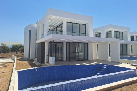 3+1 Villa in Catalkoy, Girne, Nr. 213904 - 16