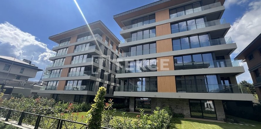 4+1 Lejlighed i Istanbul, Tyrkiet Nr. 238201