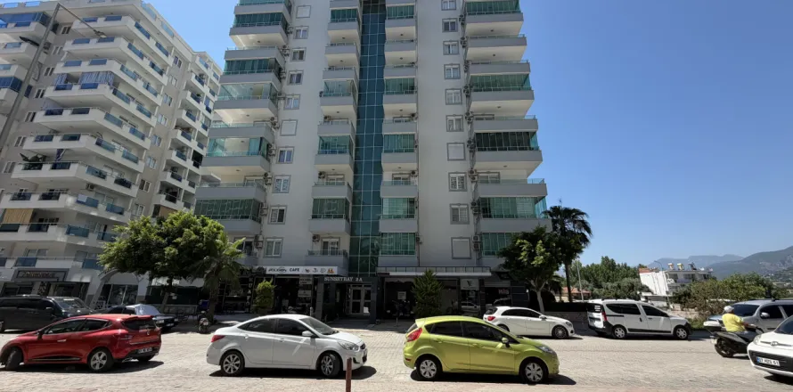 2+1 Lejlighed i Mahmutlar, Antalya, Tyrkiet Nr. 238846