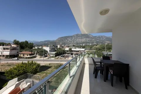 2+1 Lejlighed i Mahmutlar, Antalya, Tyrkiet Nr. 238846 - 15