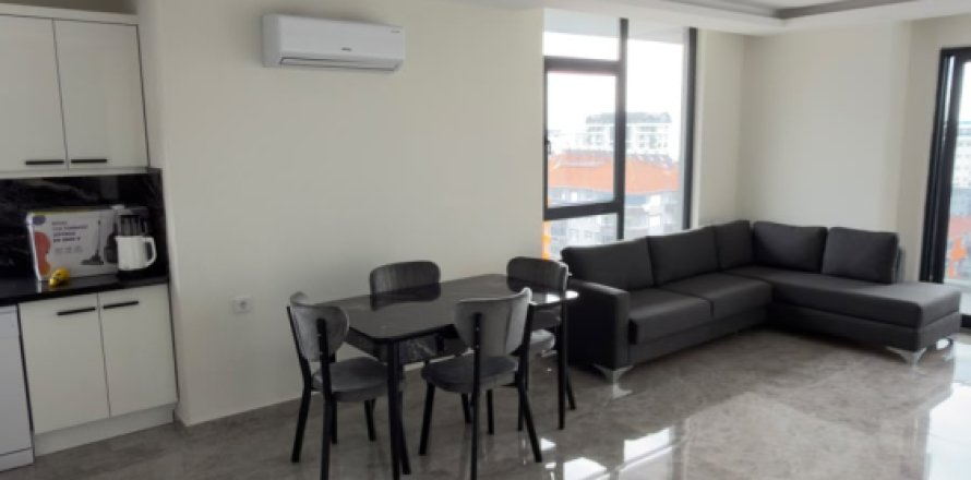 2+1 Lägenhet i Mahmutlar, Antalya, Turkiet Nr. 238734