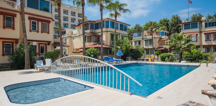 2+1 Villa in Konakli, Antalya, Turkey No. 238216