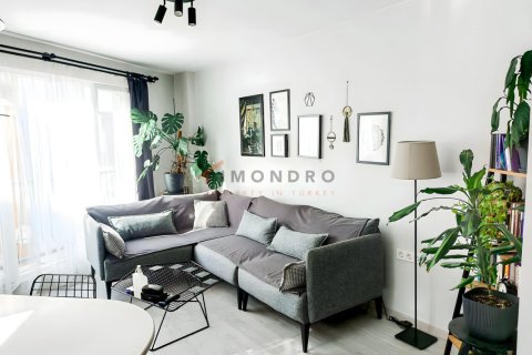 2+1 Leilighet  i Beyoglu, Istanbul, Tyrkia Nr. 238891