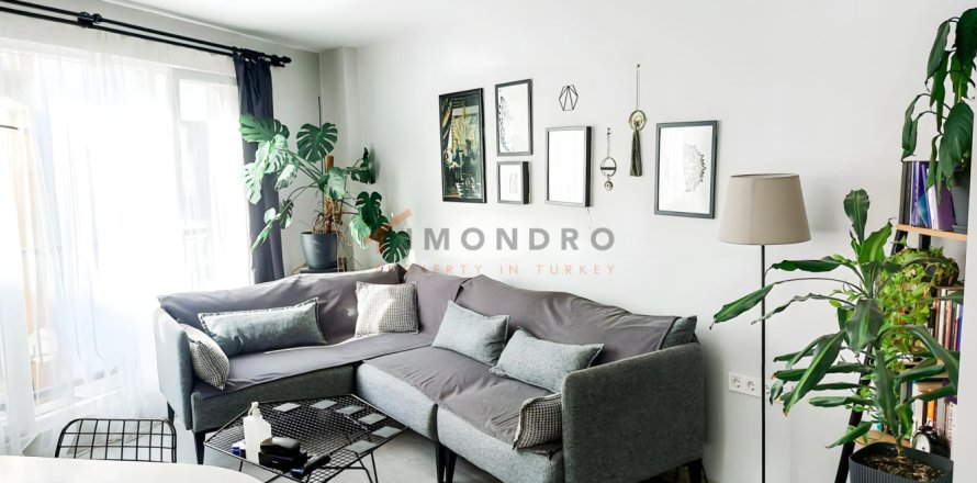 2+1 Leilighet i Beyoglu, Istanbul, Tyrkia Nr. 238891