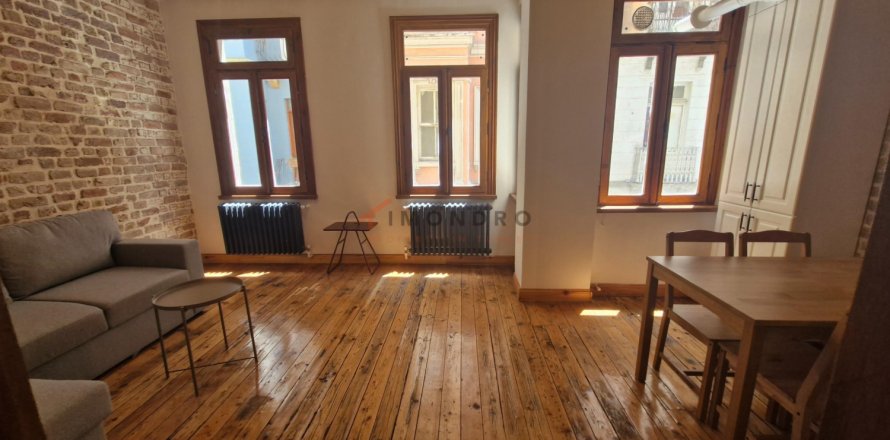 1+1 Leilighet i Beyoglu, Istanbul, Tyrkia Nr. 238702