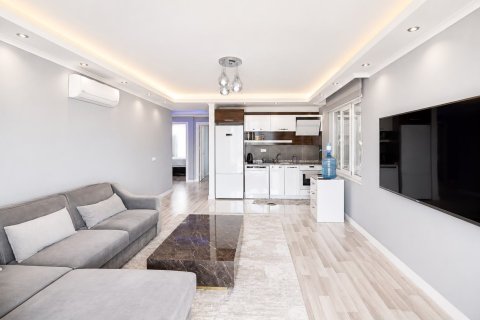 2+1 Wohnung  in Mahmutlar, Antalya, Türkei Nr. 227352