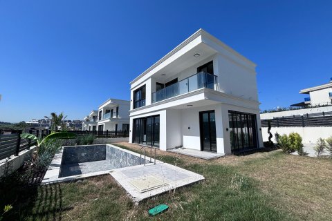  در  Kusadasi ، ترکیه 200 متر مربع.  شماره 227465 - 18