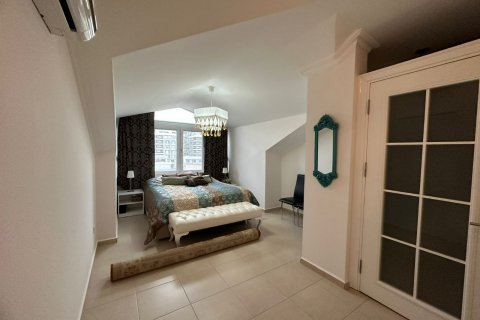 Продажа квартиры  в Аланье, Анталье, Турция 5+1, 260м2, №98002 – фото 9