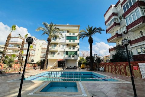 Daire 2+1 Oba, Antalya, Türkiye №107751 - 2