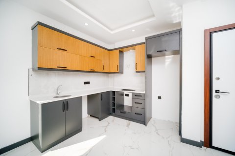 2+1 Lägenhet  i Oba, Antalya, Turkiet Nr. 92182 - 2