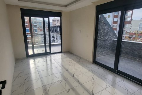 3+1 Takvåning  i Mahmutlar, Antalya, Turkiet Nr. 102853 - 10