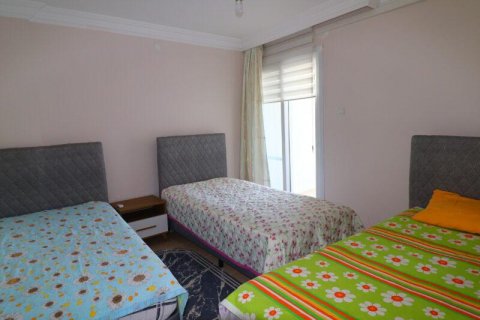 Dubleks daire  3+1  Mersin, Türkiye №107708 - 9