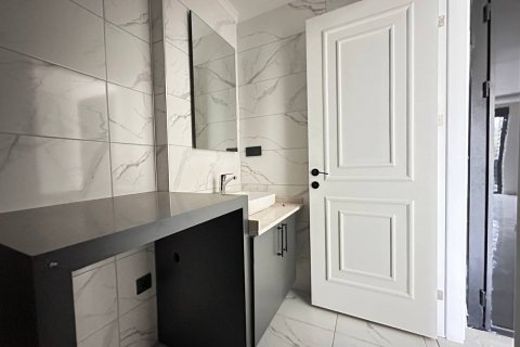Продажа квартиры  в Аланье, Анталье, Турция 1+1, 50м2, №106728 – фото 20