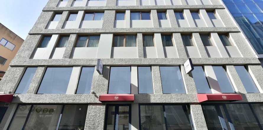 Отель 1800м2 в Стамбуле, Турция №223398