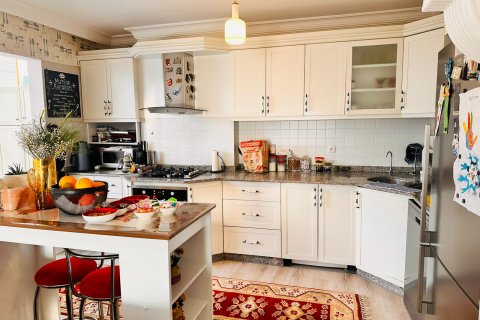 آپارتمان در  Alanya ، ترکیه 5 خوابه ، 260 متر مربع.  شماره 96726 - 8