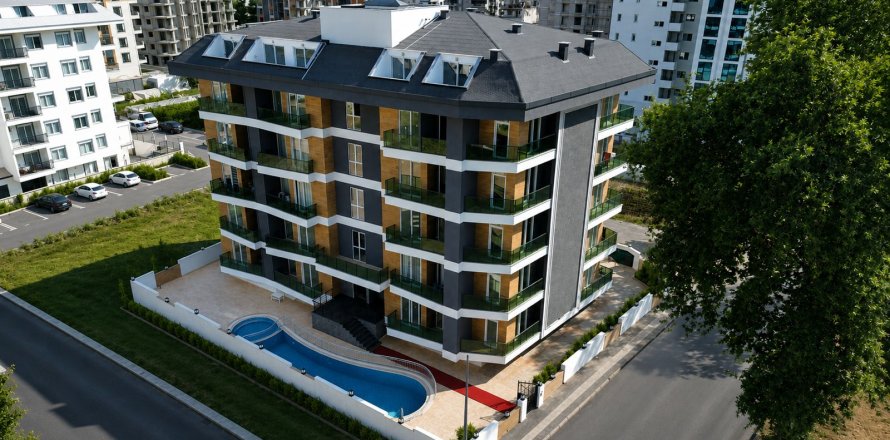 2+1 Leilighet i Mahmutlar, Antalya, Tyrkia Nr. 237569