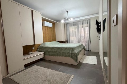  در  Kusadasi ، ترکیه 100 متر مربع.  شماره 228653 - 4