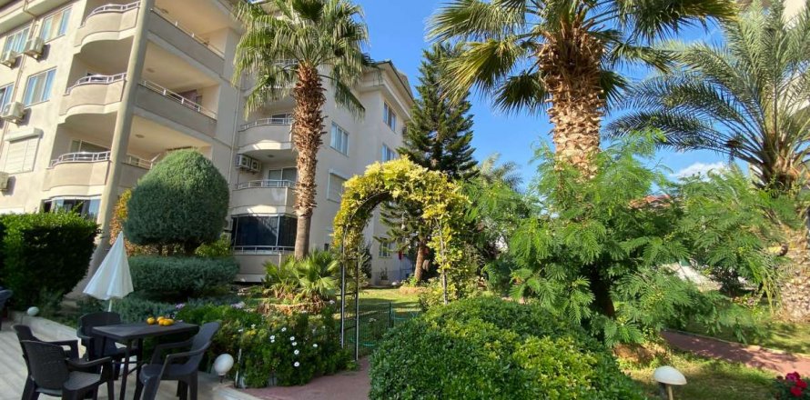 2+1 Wohnung  in Oba, Antalya, Türkei Nr. 101988