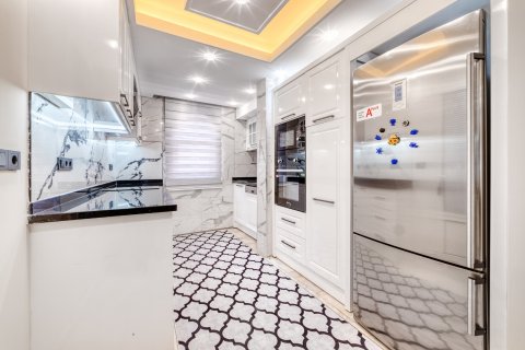 Villa for sale in Turkler, Alanya, Antalya, Turkey, 4 bedrooms, 250m2, No. 206696 – photo 23