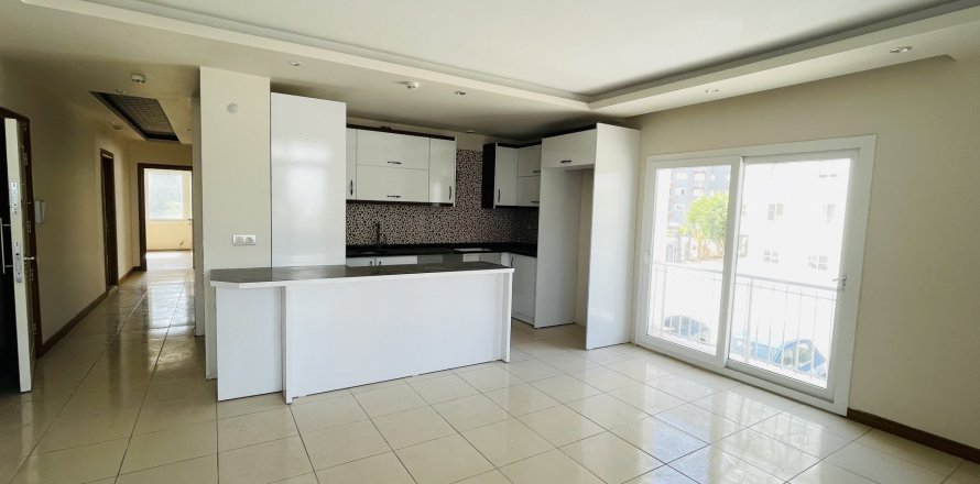 3+1 Lägenhet  i Mersin, Turkiet Nr. 100773