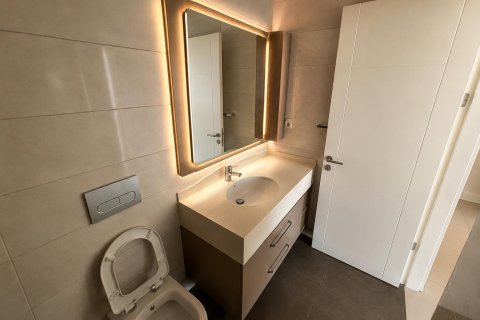 Apartment for sale  in Zeytinburnu, Istanbul, Turkey, 2 bedrooms, 95m2, No. 225799 – photo 10