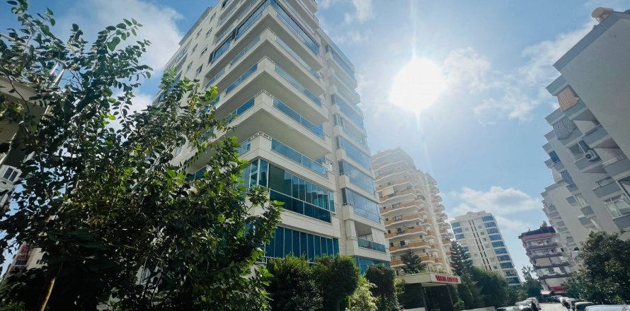 Квартира  2+1 в Махмутларе, Анталья, Турция №101467