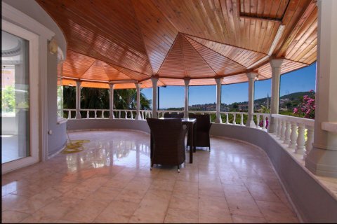 3+2 Villa  i Oba, Antalya, Turkiet Nr. 136236